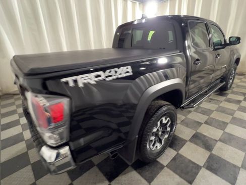 Used 2023 Toyota Tacoma TRD Off-Road AWD/4WD image 10