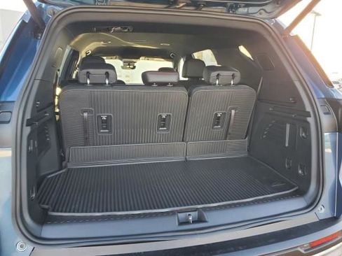 New 2026 Chevrolet Traverse Z71 w/ Enhanced Driving Package image 11