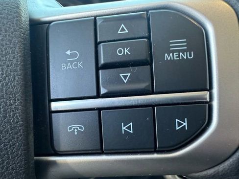 Certified 2023 Ford Expedition XLT image 25