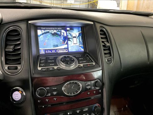Used 2017 INFINITI QX50 AWD w/ Premium Plus Package image 27