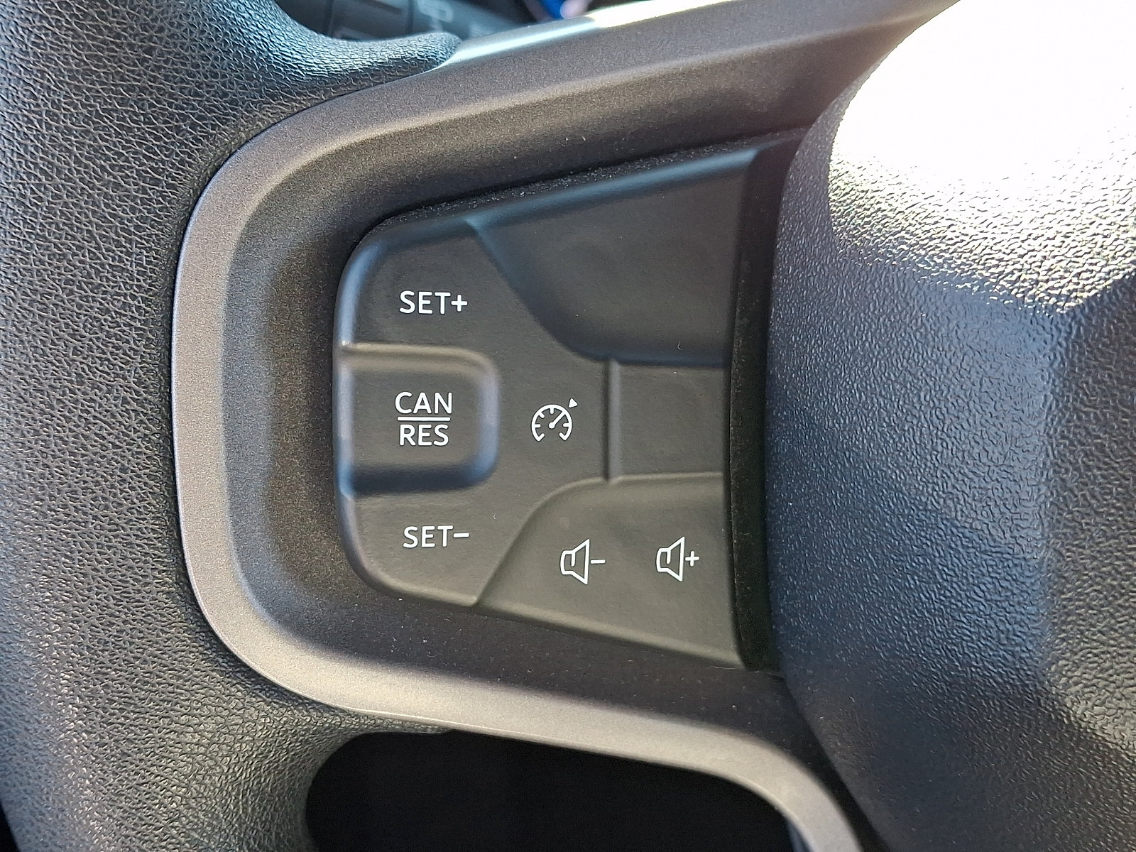 Used 2023 Ford Bronco 4-Door AWD/4WD image 26