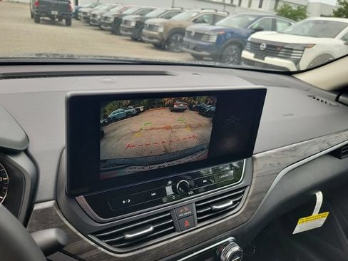 New 2026 Nissan Altima 2.5 SV w/ SV Premium Package FWD image 25