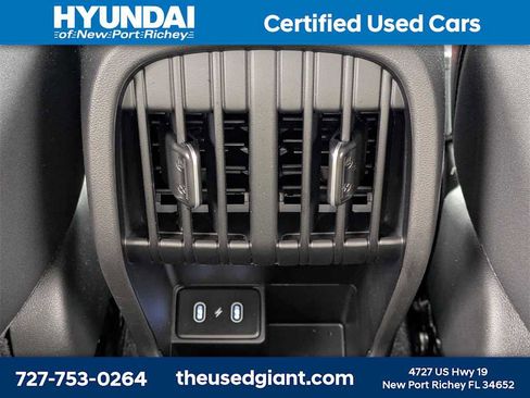 Used 2026 Hyundai Kona SEL Premium image 16