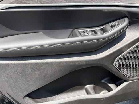 New 2026 Jeep Grand Cherokee Limited RWD image 12