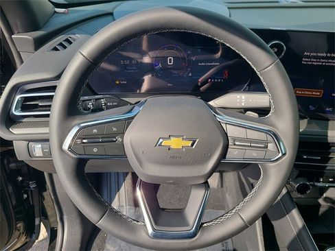 New 2026 Chevrolet Traverse LT w/ Driver Confidence Package image 19