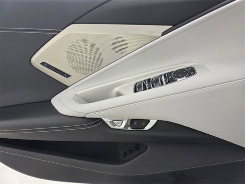 Used 2024 Chevrolet Corvette Stingray image 25