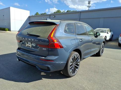 New 2026 Volvo XC60 B5 Ultra w/ Protection Package Premier AWD/4WD image 3
