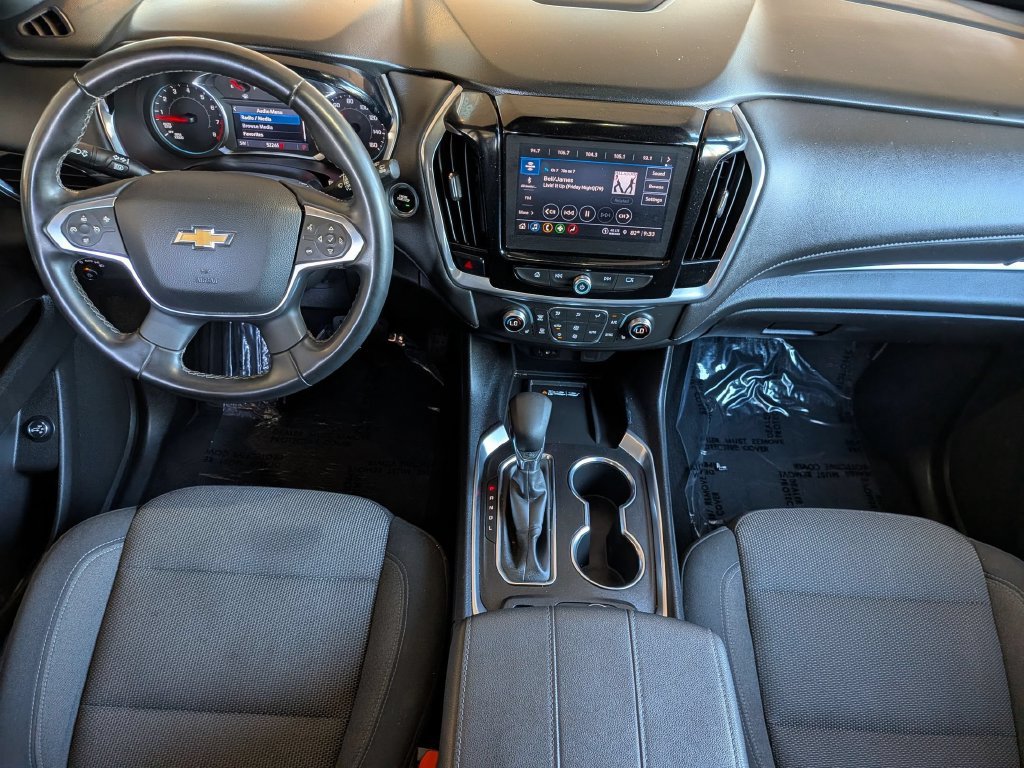 Used 2023 Chevrolet Traverse LT AWD/4WD image 24