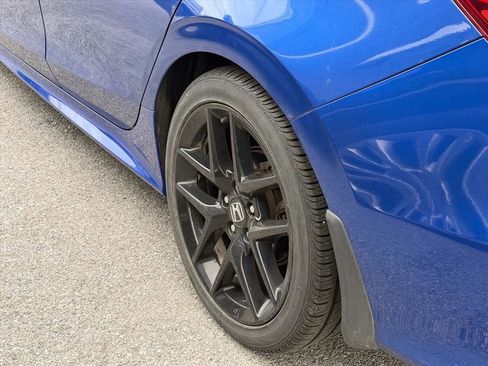 Used 2022 Honda Civic Sport image 13