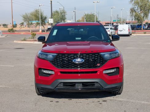 Used 2024 Ford Explorer ST w/ Equipment Group 401A image 8
