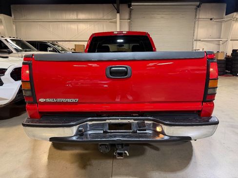 Used 2006 Chevrolet Silverado 3500 LT w/ Heavy-Duty Power Package image 14