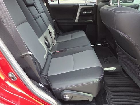Used 2022 Toyota 4Runner SR5 Premium w/ Moonroof Package RWD image 14