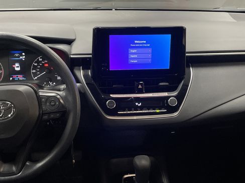 Certified 2024 Toyota Corolla LE image 31