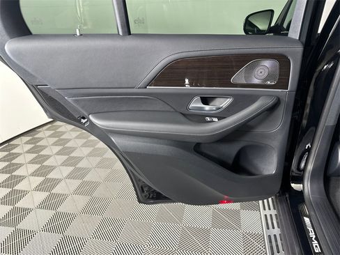 Certified 2025 Mercedes-Benz GLE 53 AMG 4MATIC image 24
