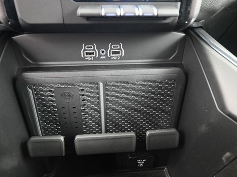 New 2026 RAM 1500 Laramie w/ Sport Appearance Package AWD/4WD image 3