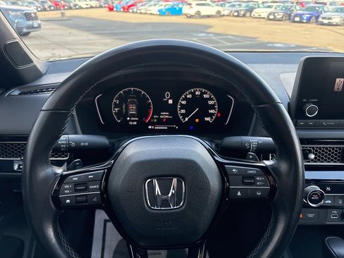 Used 2022 Honda Civic Sport image 16