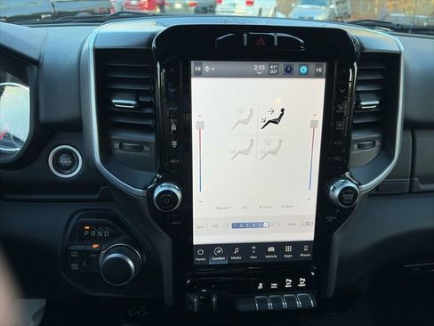 Used 2024 RAM 2500 Big Horn w/ Sport Appearance Package image 26