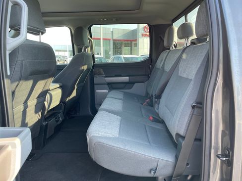 Used 2025 Ford F250 XLT w/ Black Appearance Package AWD/4WD image 10