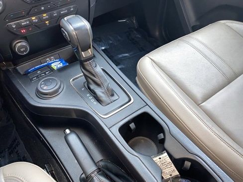 Certified 2019 Ford Ranger Lariat w/ Equipment Group 501A Mid image 15