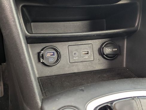 Used 2020 Hyundai Kona SE FWD image 17