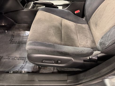 Used 2010 Honda Accord LX-P image 18