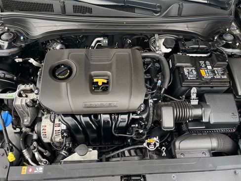 Used 2024 Kia Forte LXS image 10