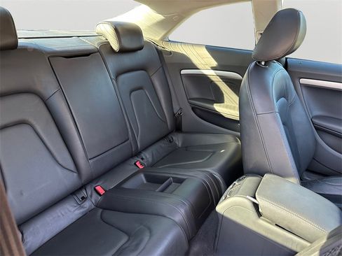 Used 2011 Audi A5 2.0T Premium Plus image 13