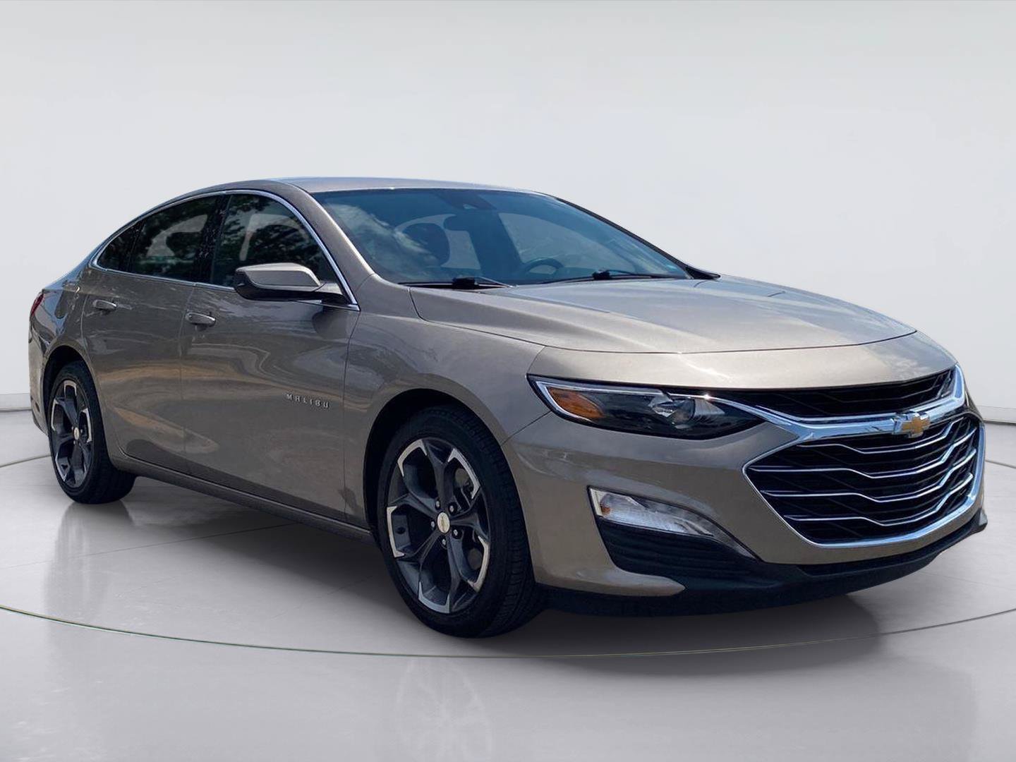 Used 2024 Chevrolet Malibu LT FWD image 7