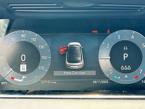 Used 2025 Land Rover Range Rover Evoque S image 13