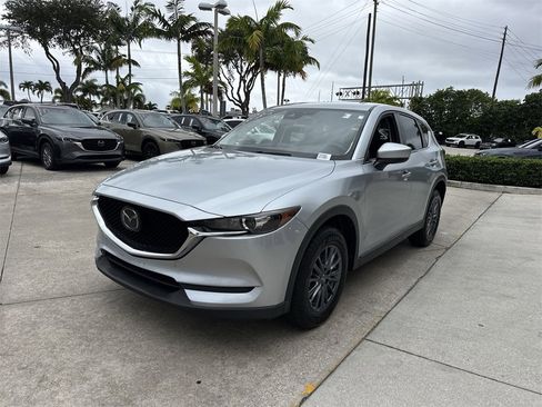 Used 2020 MAZDA CX-5 Touring image 10