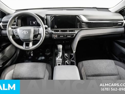 Used 2025 Toyota Camry LE image 23