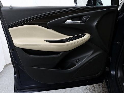 Used 2020 Buick Envision Preferred image 23