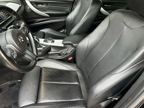 Used 2015 BMW 335i xDrive Sedan w/ Premium Package image 8