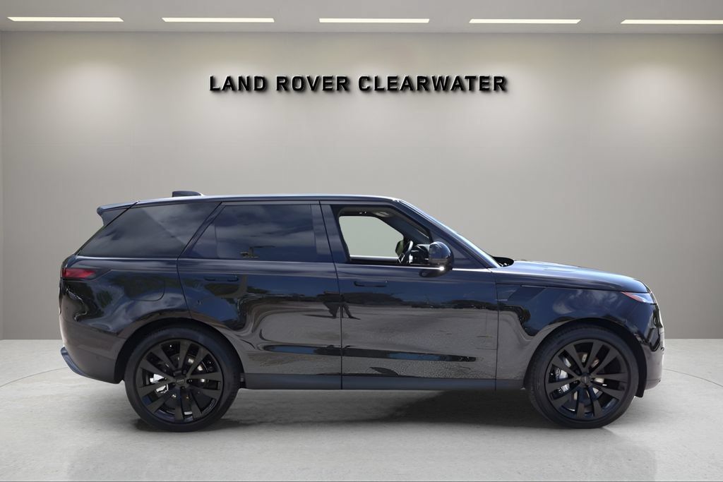 New 2026 Land Rover Range Rover Sport SE AWD/4WD image 6