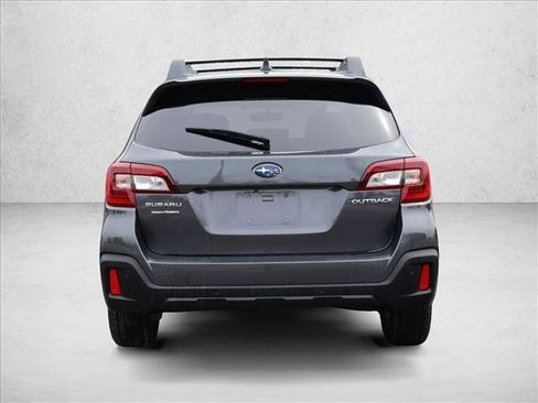 Used 2019 Subaru Outback 2.5i Limited AWD/4WD image 8