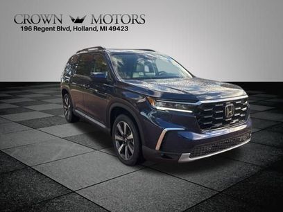 New 2025 Honda Pilot Touring