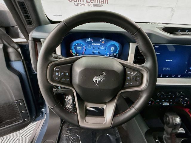 Used 2025 Ford Bronco Heritage Edition AWD/4WD image 11