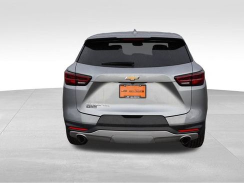 Used 2025 Chevrolet Blazer LT AWD/4WD image 6