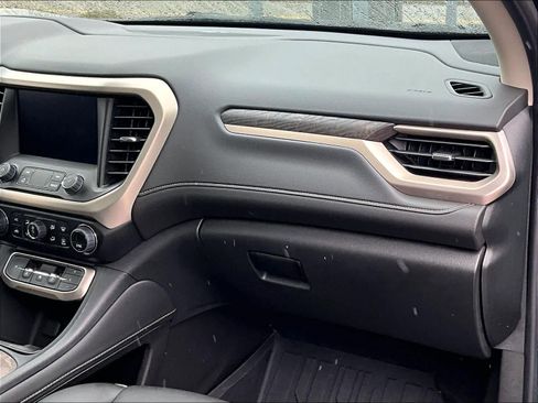 Used 2023 GMC Acadia Denali w/ Denali Ultimate Package image 13