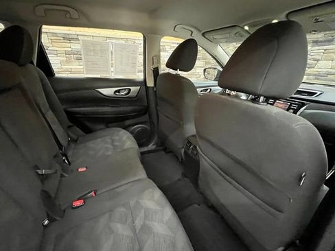Used 2016 Nissan Rogue S AWD/4WD image 31