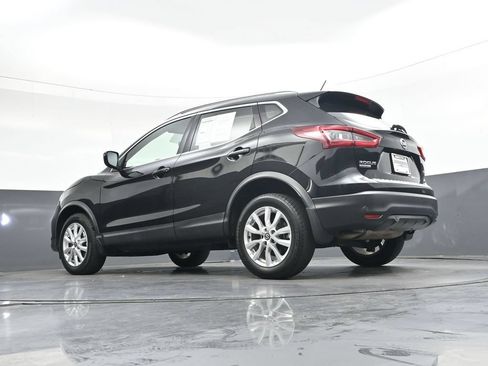Used 2020 Nissan Rogue Sport SV FWD image 40