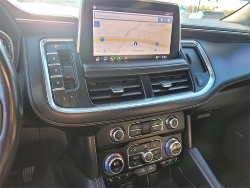 Used 2021 GMC Yukon AT4 w/ AT4 Premium Package image 26