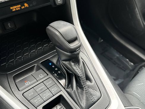 Certified 2021 Toyota RAV4 XLE AWD/4WD image 21