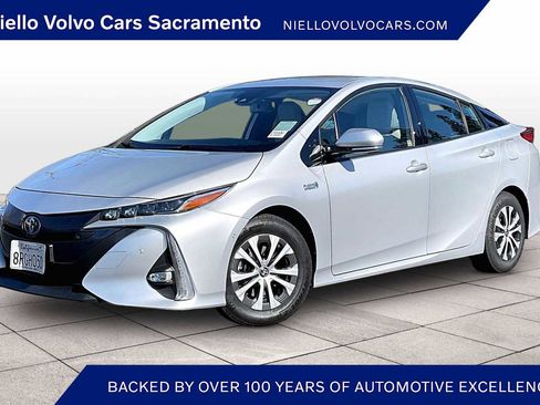 Used 2020 Toyota Prius Prime Limited image 1