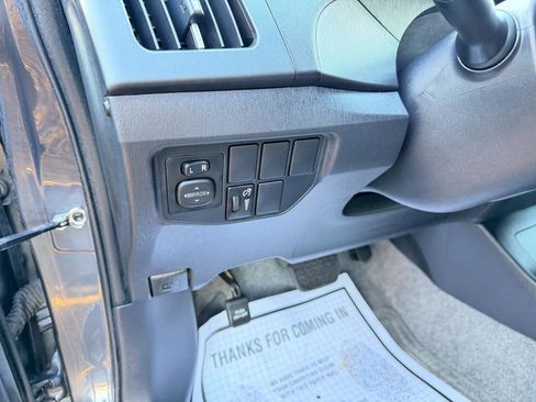 Used 2013 Toyota Prius Two image 18