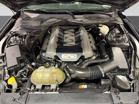 Used 2015 Ford Mustang GT Premium w/ Equipment Group 401A RWD image 27