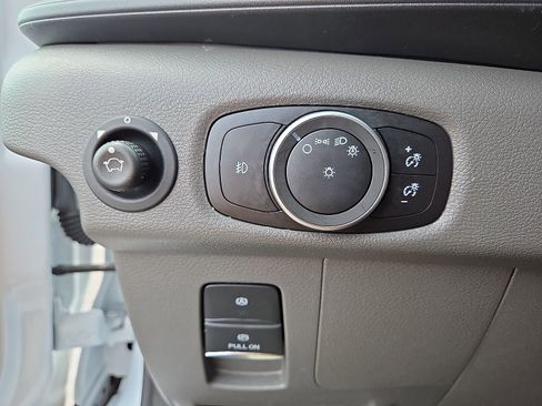 Used 2024 Ford Transit 250 Low Roof w/ Exterior Upgrade Package image 24