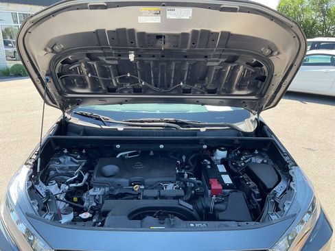 Used 2019 Toyota RAV4 LE w/ All Weather Liner Package AWD/4WD image 46