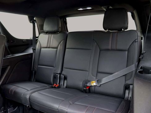 Used 2021 Chevrolet Tahoe RST image 33