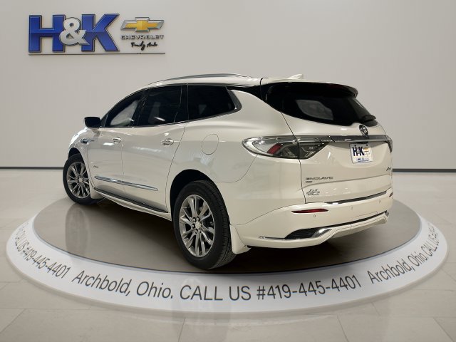 Used 2022 Buick Enclave Avenir w/ Avenir Technology Package AWD/4WD image 4